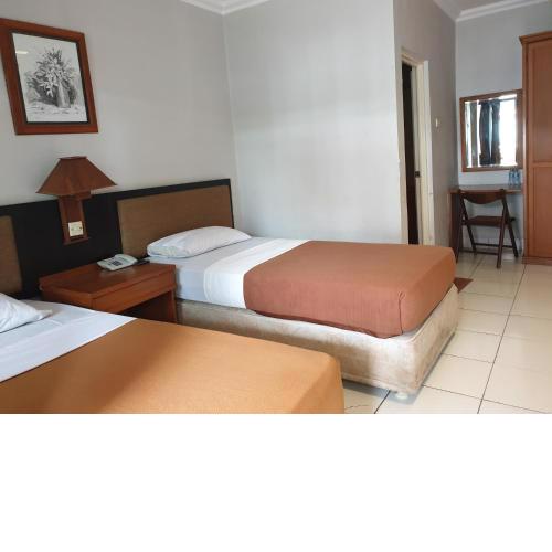 Yehezkiel Hotel Lembang RedPartner