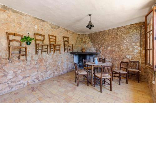 Yourhouse Biniamar, quiet holidays in the mountains