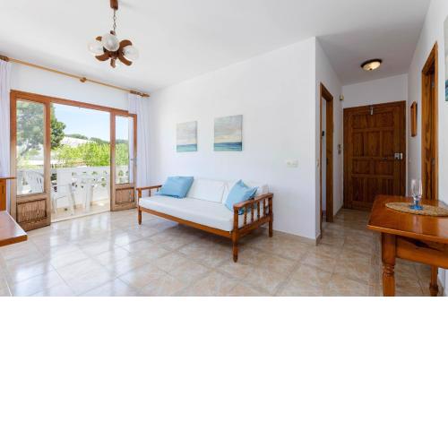 YourHouse La Cabanya 4 apartamentos de playa in Canyamel
