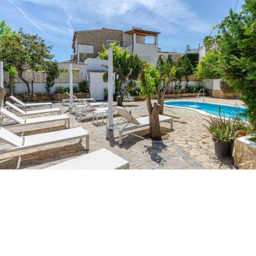 YourHouse La Cabanya 7 apartamentos de playa in Canyamel