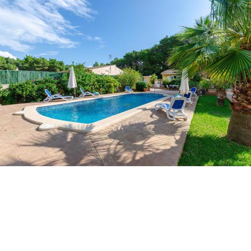 YourHouse Oratge, finca for families near the beach with private pool
