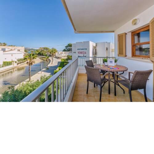 YourHouse Riandgo Apartment