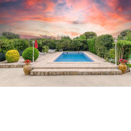 YourHouse Sa Sini, villa in the countryside with private pool