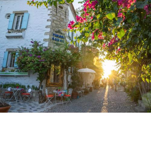 YUKARI SOKAK VİP BUTİK OTEL