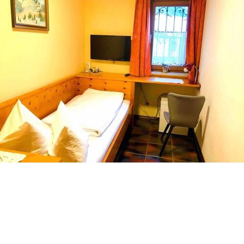 Yvonne Holiday Villa