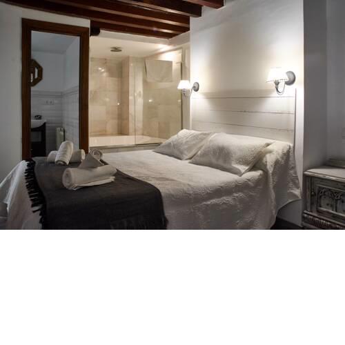 Zahira Suites III