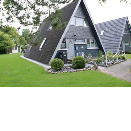 Zeltdachhaus mit grosser Terrasse - strandnah