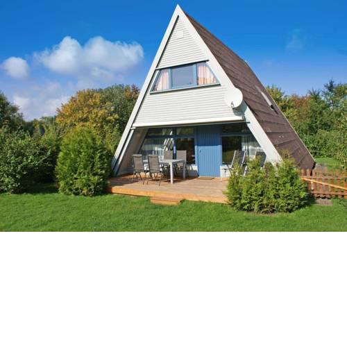 Zeltdachhaus mit WLan und Zaun