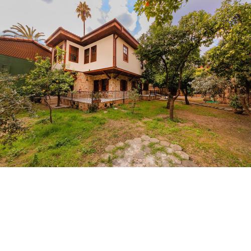 Zemira Garden Hotel