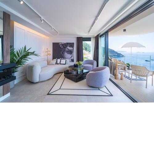 Zen Kalifa 5 Star Exclusive Residence for 4