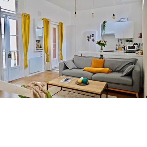 Zentral: 2 Zimmer, Küche, Bad 55 qm