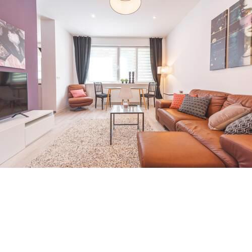 Zentrale, moderne Designwohnung in S-Mitte