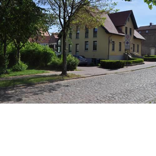 zentrumsnahe Ferienwohnung im Grünen