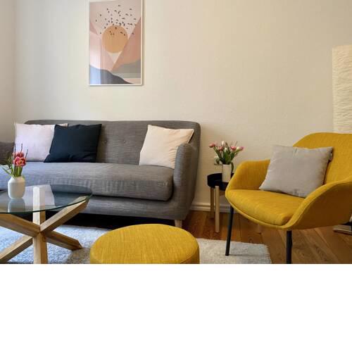 Zentrumsnahe schöne Altbauwohnung bis 4 Personen