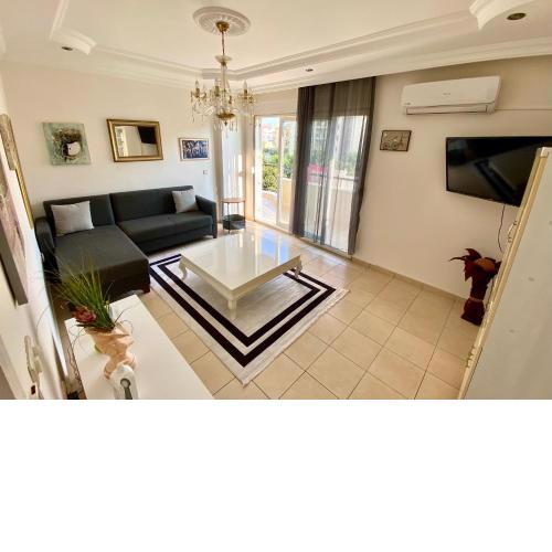 Zerrin Hanım Apartments - 1 minute from Kleopatra Beach