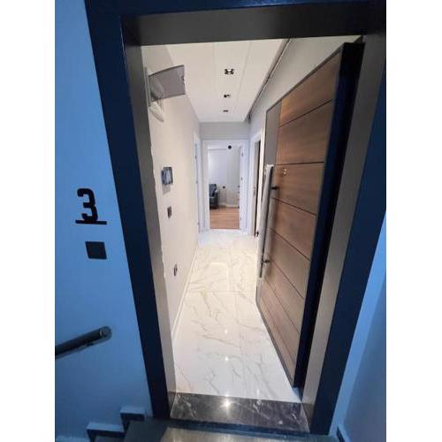 Zeytinburnu merkezi konumda, sıfır daire & eşyalar