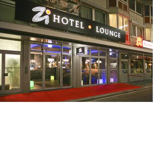 Zi Hotel & Lounge