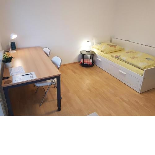 Zimmer 2 nahe Thoraxklinik