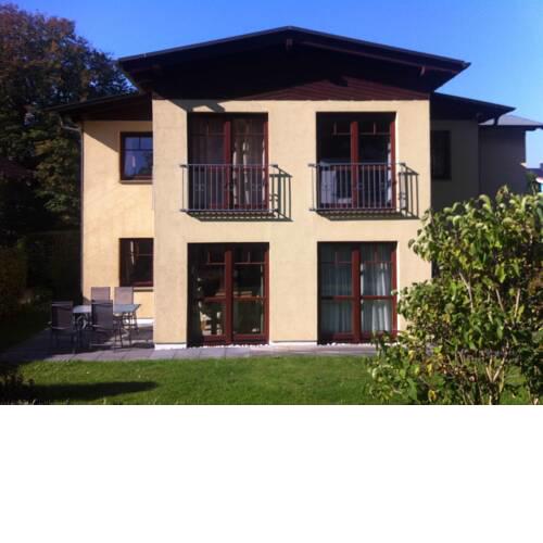 Zinnowitz 3 separate Wohungen Frankstr 6 mit WLAN, ruhig, Balkon oder Terrasse