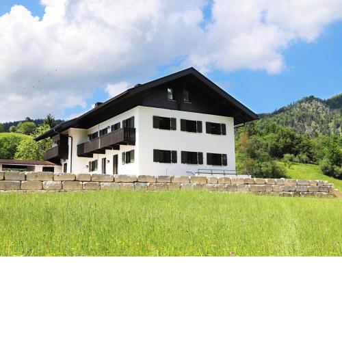 Zollhaus 65