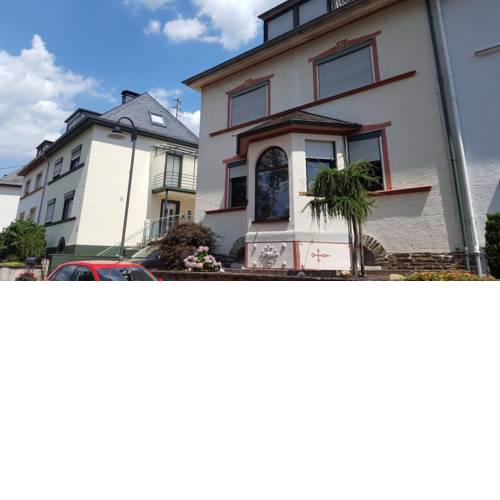 Zur Königslay