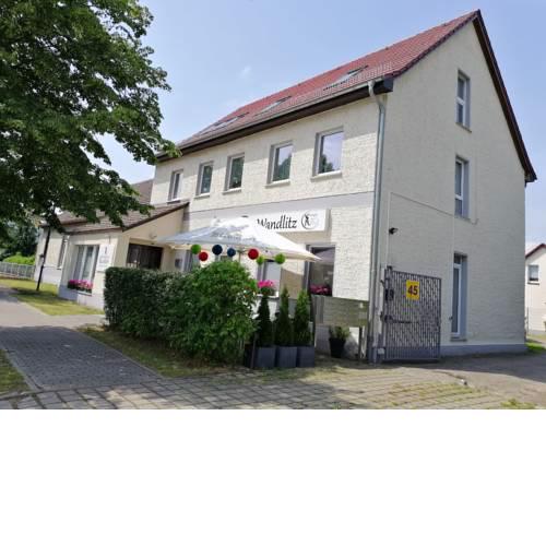 Zweiraumwohnung, komplett möbliert