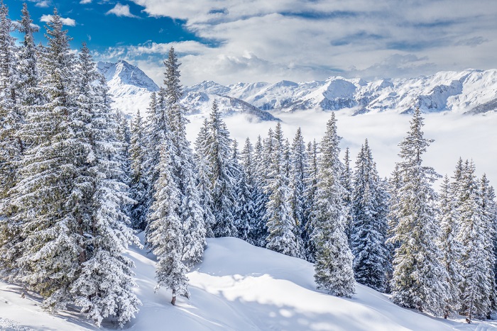 blog DER LEGENDÄRE KITZBÜHEL IST DER RICHTIGE ORT FÜR EINEN LUXURIÖSEN WINTERURLAUB ZUM SKIFAHREN