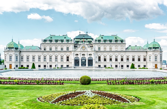 blog ÜBER WIEN - TRANSPORT UND UNTERKUNFT, SEHENSWÜRDIGKEITEN UND ATTRAKTIONEN